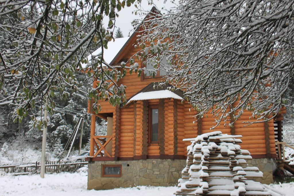 Sadyba Kazkove Dzherelo Verchovyna Pokoj fotografie