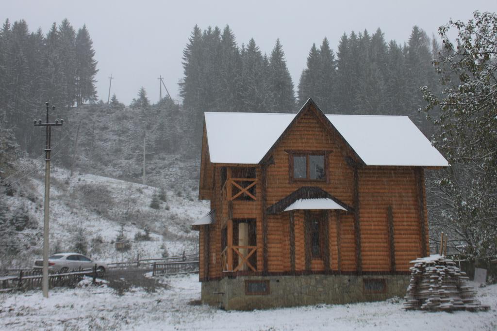 Sadyba Kazkove Dzherelo Verchovyna Pokoj fotografie